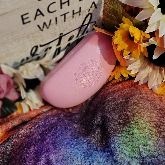 Juicy Contoured Pink Eye Glass Case Only - Picture 5 of 6